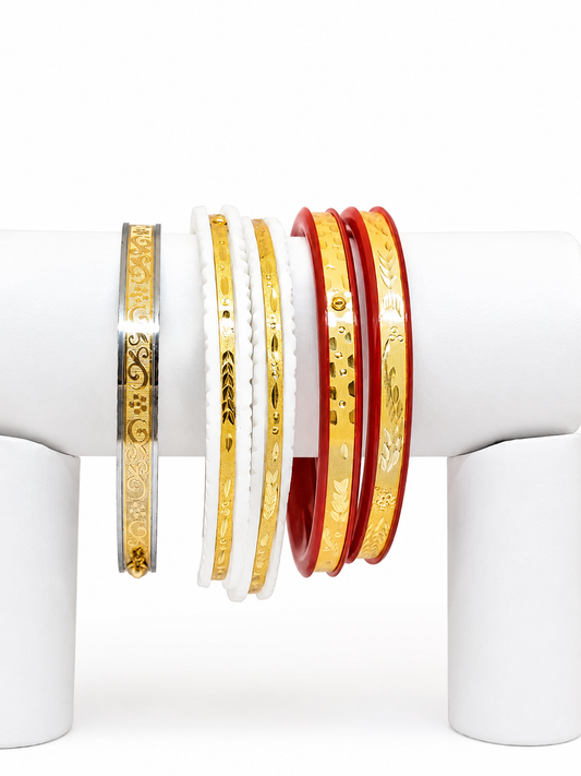 Designed with a premium finish, this Shakha Pola Noya set offers the luxurious appearance of gold while ensuring comfortable daily wear. It is an ideal gift for weddings, anniversaries, Durga Puja, Poila Boishakh, and special occasions.