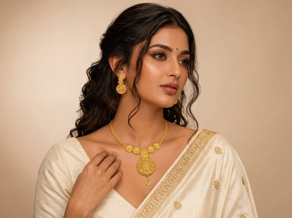 Sunveil Gold Necklace Set